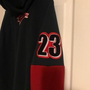 Jorden’s :  Large hooded men’s zip jacket sweatshirt material